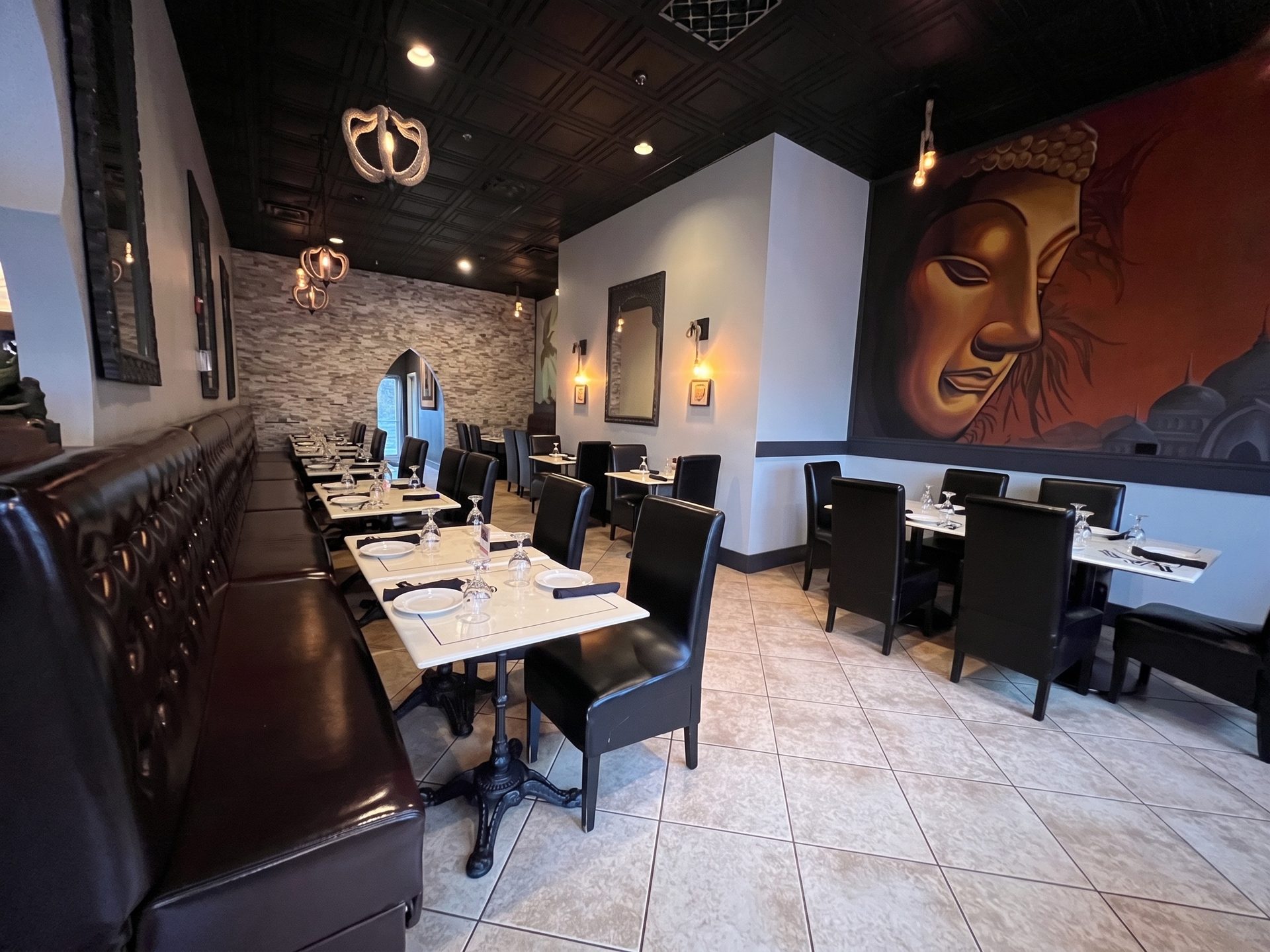 The room behind the meal